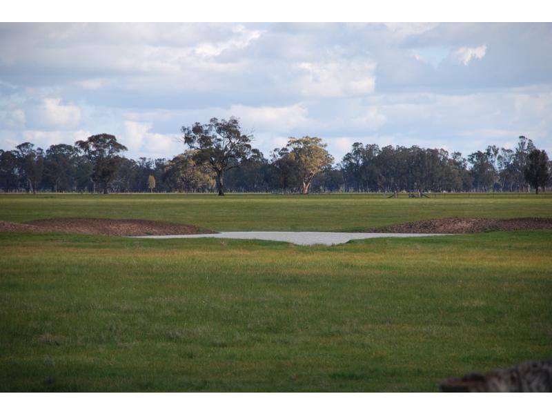 Arcadia VIC 3631
