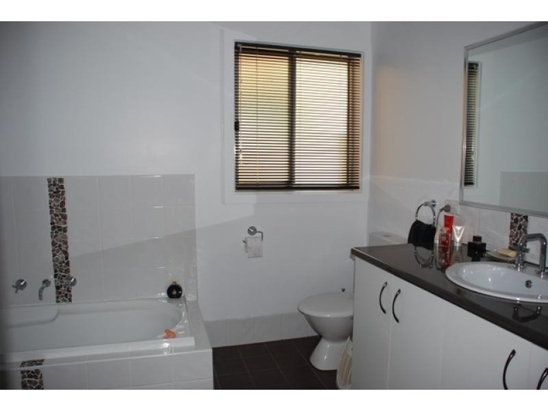 Numurkah VIC 3636