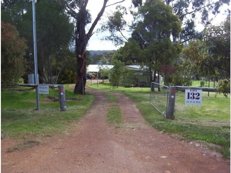 132 Lefroy Rd, Bridgetown WA 6255