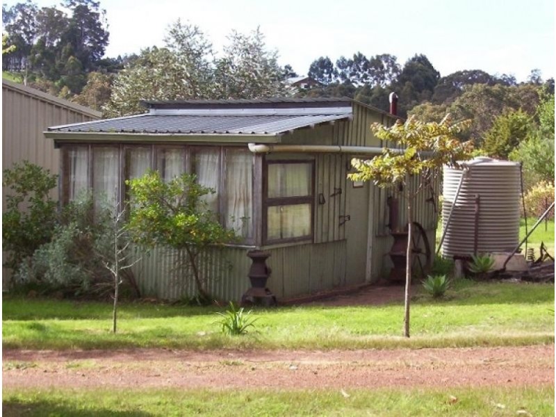 132 Lefroy Rd, Bridgetown WA 6255