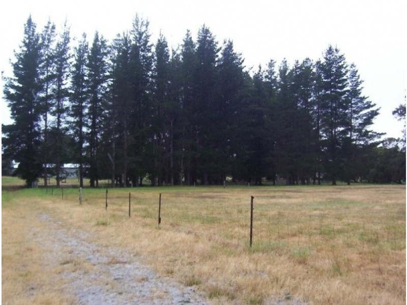 Loc 3794 Wade Rd, Boyup Brook WA 6244