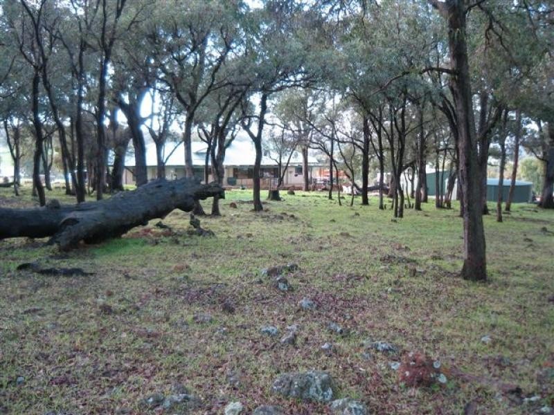 270 Ayrshire Loop, Lower Chittering WA 6084