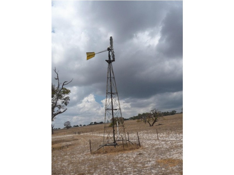 279 Red Gully Road, Gingin WA 6503