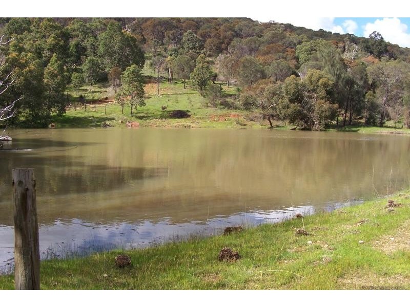 80/82 Range Rd, Millendon WA 6056