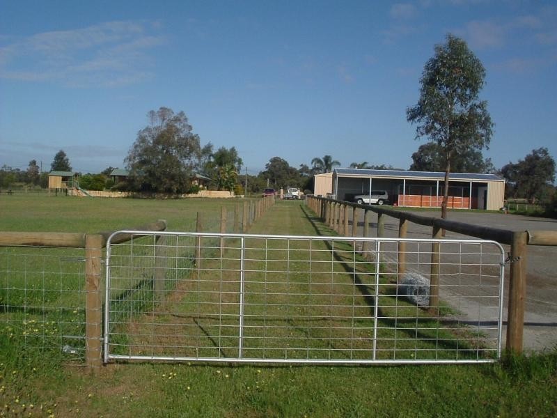 84 Murray Road, Henley Brook WA 6055