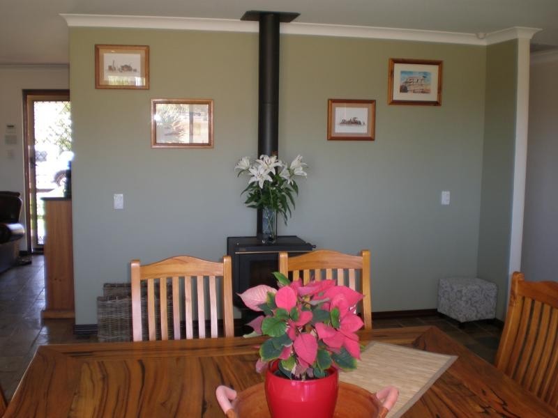 84 Murray Road, Henley Brook WA 6055