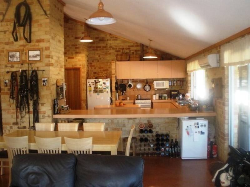 44 Greenside Lane, Bullsbrook WA 6084