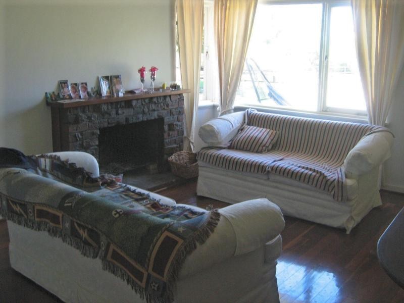 15 WOOLLCOTT AVE, West Swan WA 6055