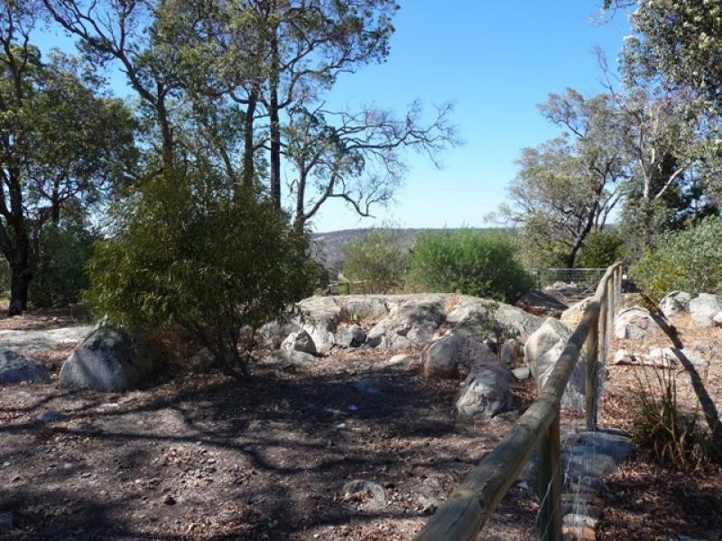 24 Gibbard Pl, Bullsbrook WA 6084