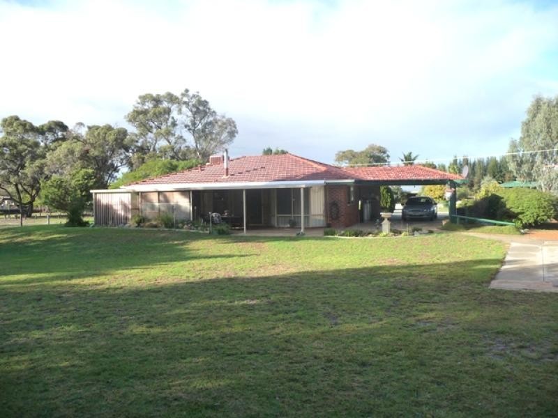 19 Brockholes Street, Bullsbrook WA 6084