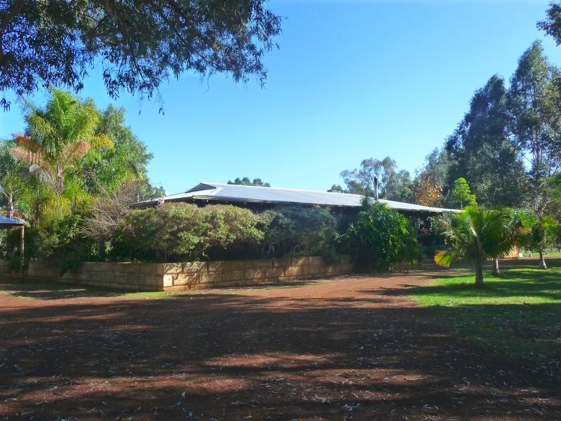 18 Popple Place, Muchea WA 6501