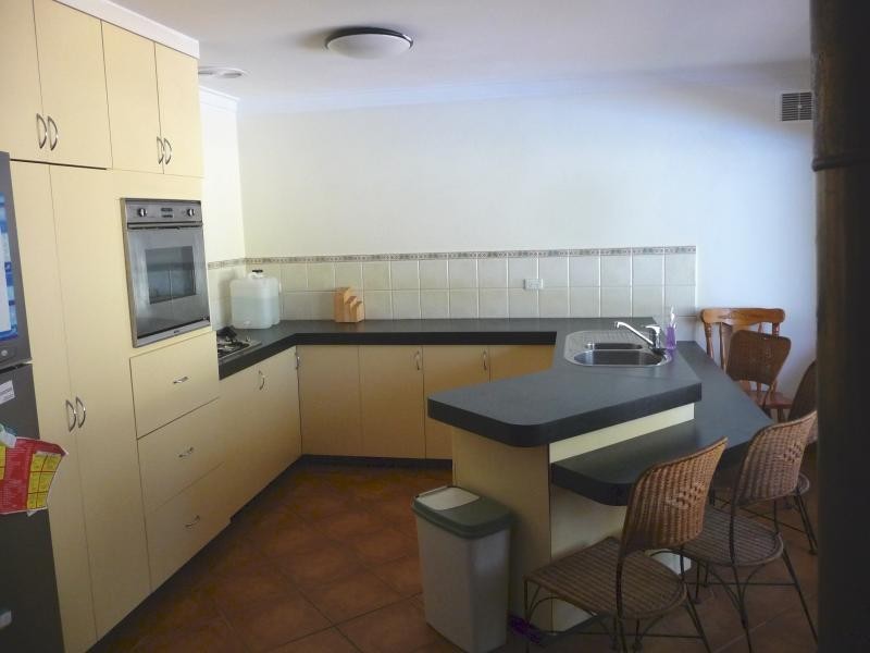 17 Rhys Rd, Bullsbrook WA 6084