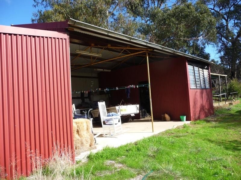 17 Rhys Rd, Bullsbrook WA 6084