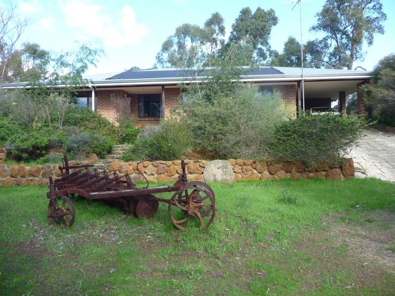 17 Rhys Rd, Bullsbrook WA 6084