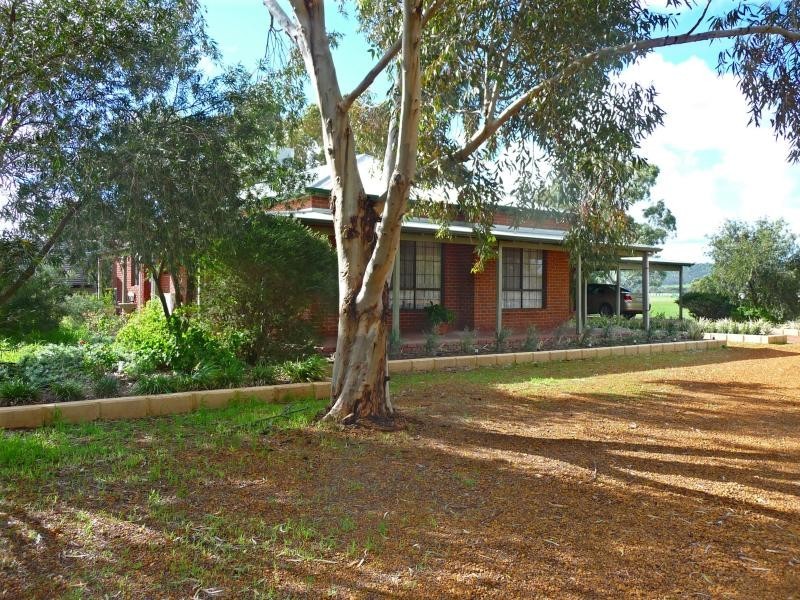 200 Warbrook Road, Bullsbrook WA 6084