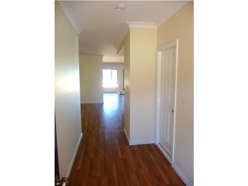 66 Hurd Rd, Bullsbrook WA 6084