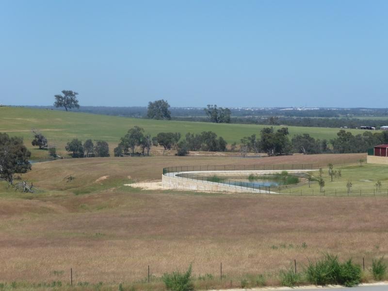 64 Hurd Road, Bullsbrook WA 6084