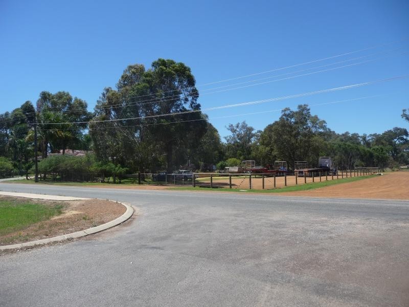 51 Archibald St, Muchea WA 6501