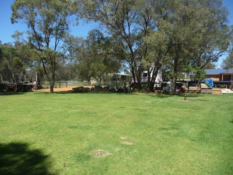51 Archibald St, Muchea WA 6501