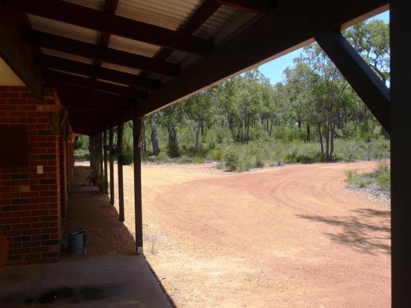 41 Robin Grove, Bindoon WA 6502