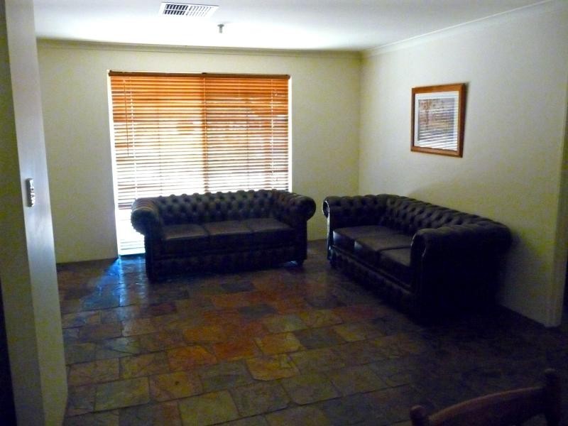 41 Robin Grove, Bindoon WA 6502