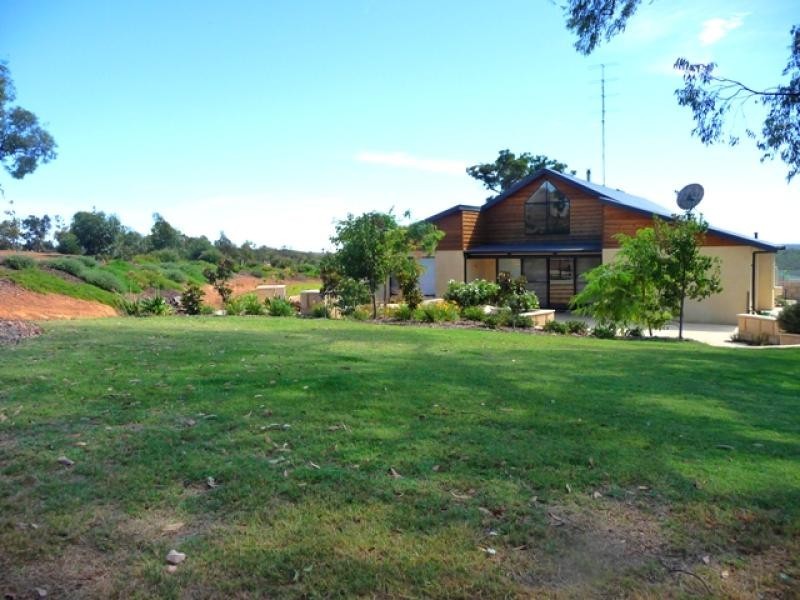 3214 Julimar Rd, Chittering WA 6084