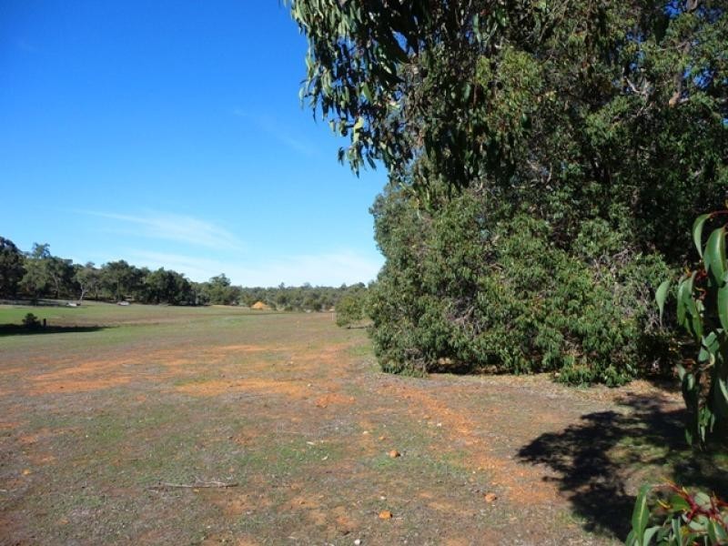 Lot 303 Leschenaultia Dve, Chittering WA 6084