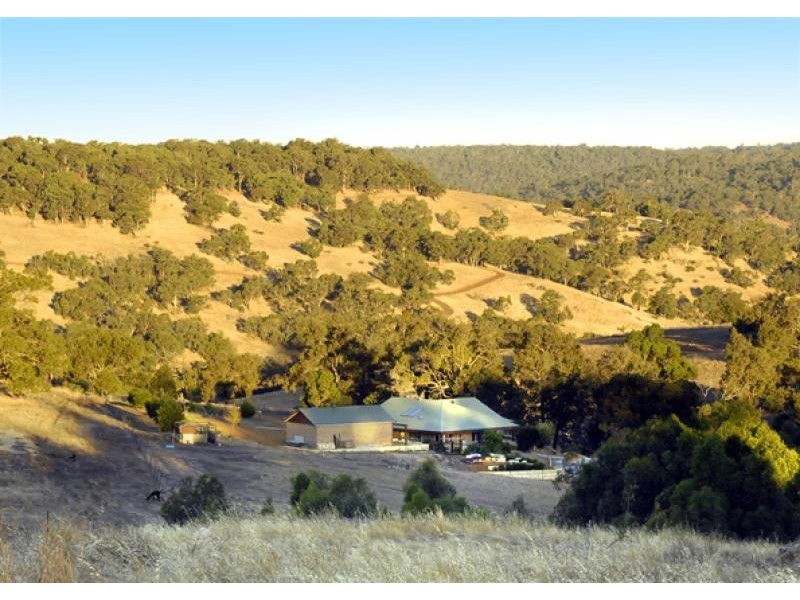 282 Clarkson Road, Bullsbrook WA 6084