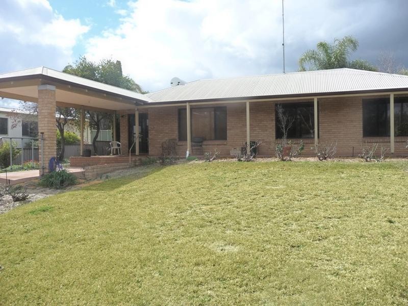 18 Bottlebrush Place, Bindoon WA 6502