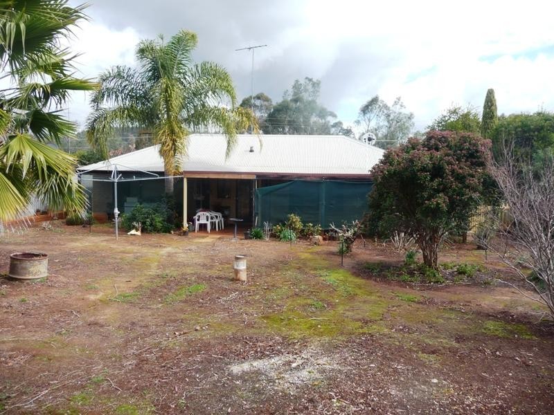 18 Bottlebrush Place, Bindoon WA 6502