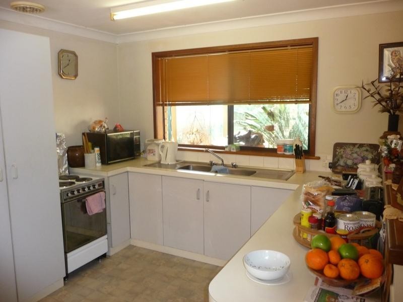 18 Bottlebrush Place, Bindoon WA 6502