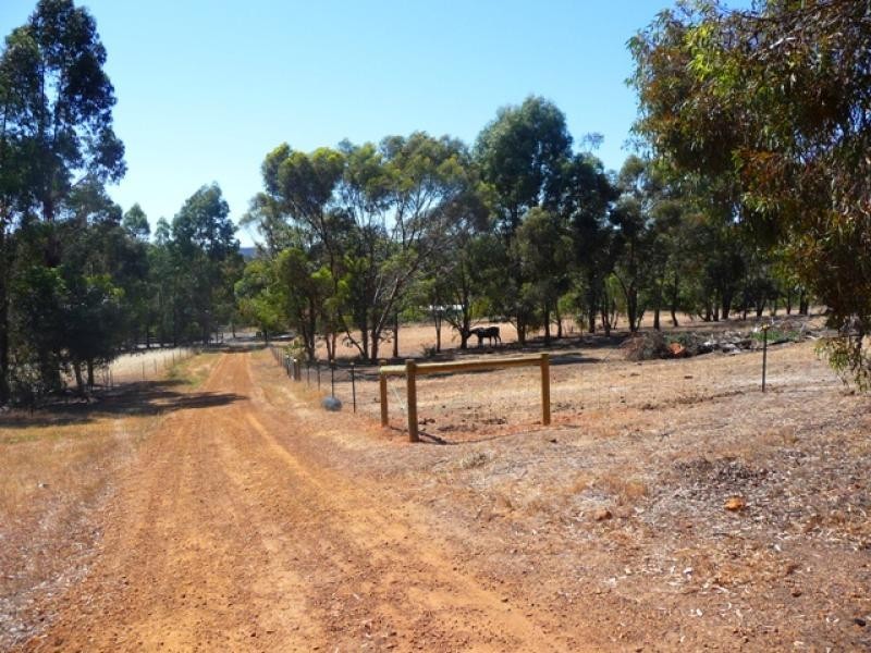 55 Arborfield Way, Bullsbrook WA 6084