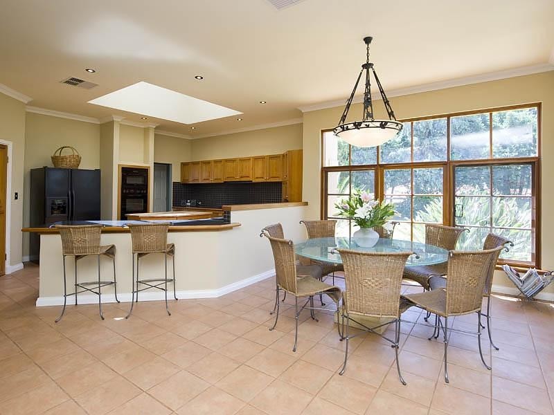 238 Vines Ave, The Vines WA 6069