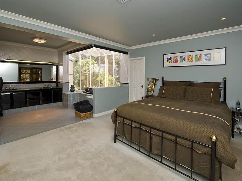 238 Vines Ave, The Vines WA 6069