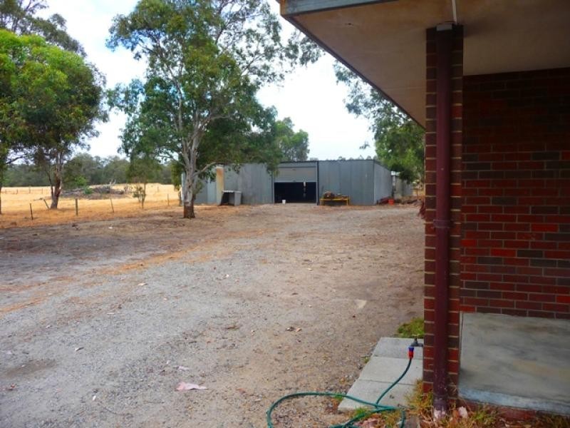 2041 Great Northern Hwy, Bullsbrook WA 6084