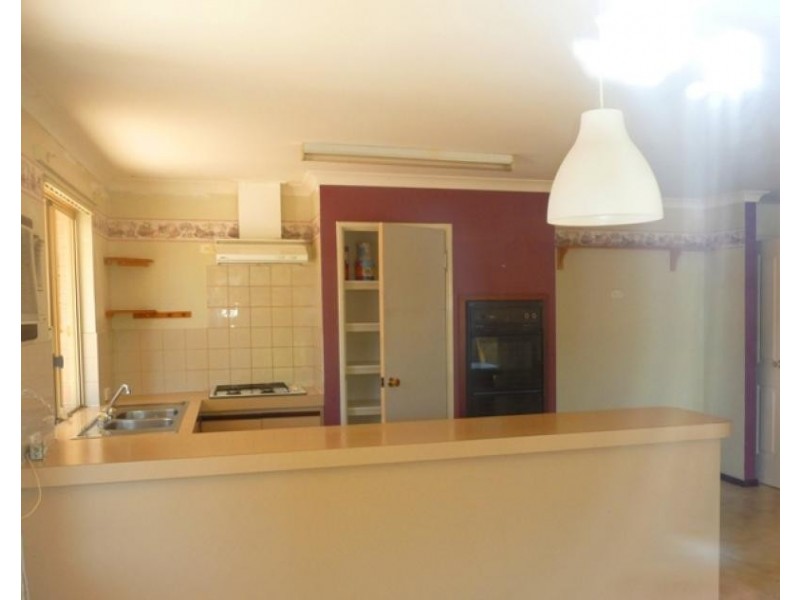 55 Eden Drive, Bullsbrook WA 6084