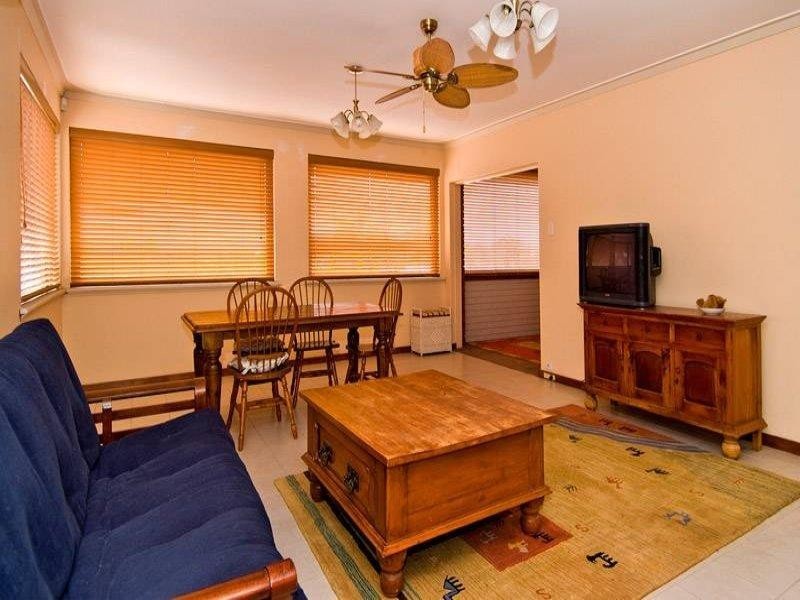 6571 West Swan Rd, West Swan WA 6055