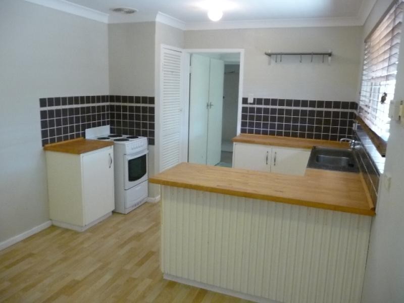 16 Sweeting St, Guildford WA 6055