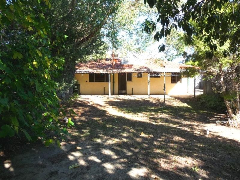 16 Sweeting St, Guildford WA 6055