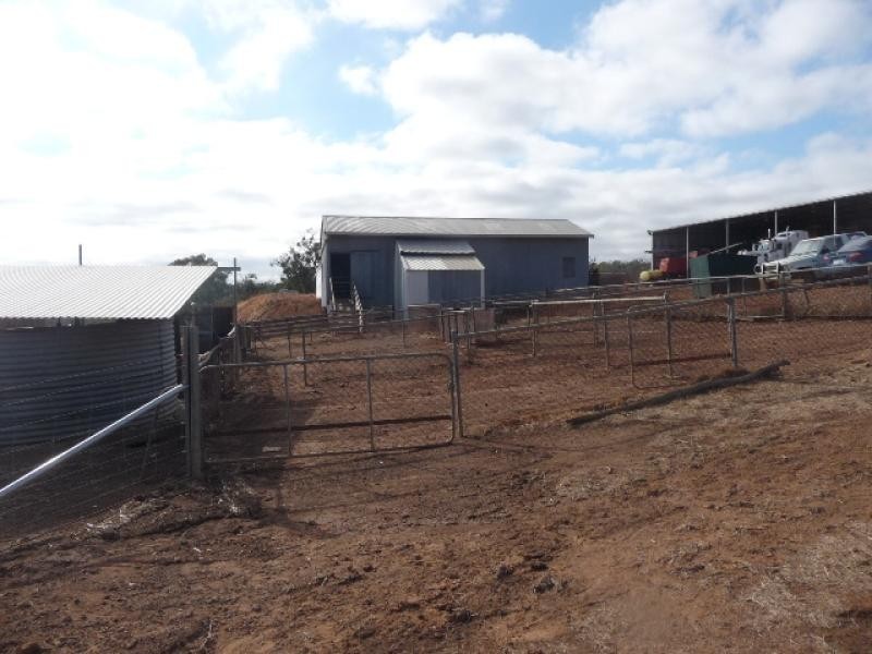 3214 Julimar Rd, Chittering WA 6084
