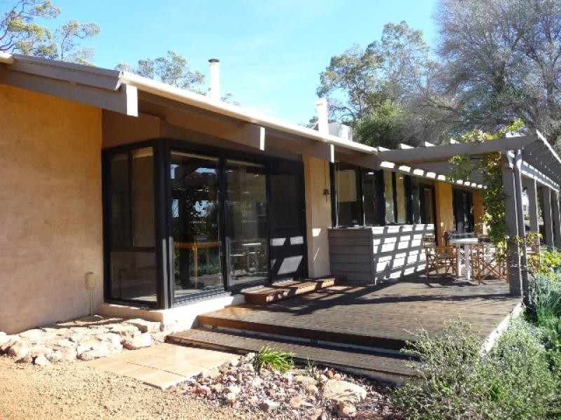 160 Chittering Valley Rd, Lower Chittering WA 6084