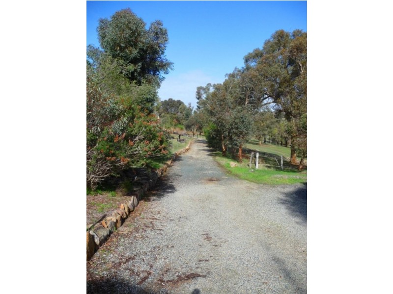 99 Brookvale Mews, Bullsbrook WA 6084