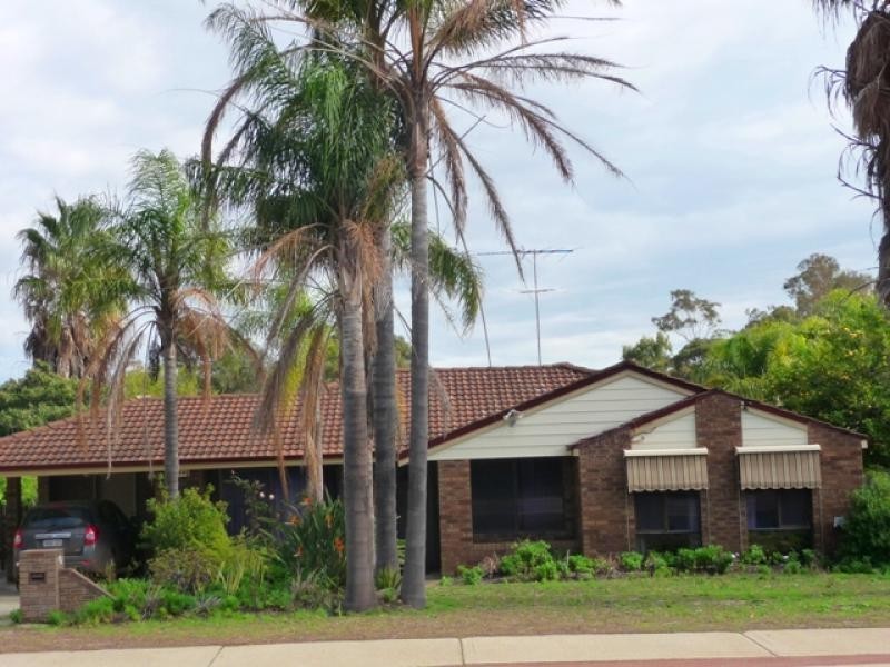 43 Amherst Rd, Swan View WA 6056
