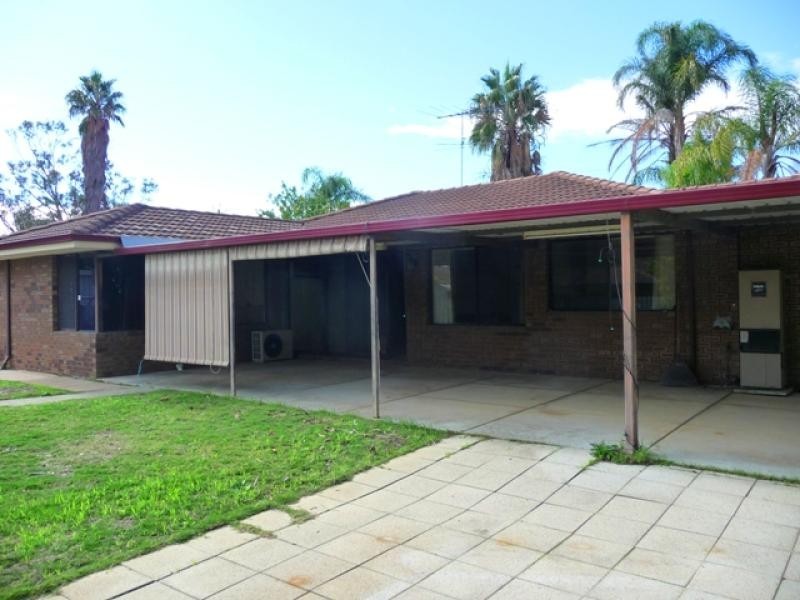 43 Amherst Rd, Swan View WA 6056