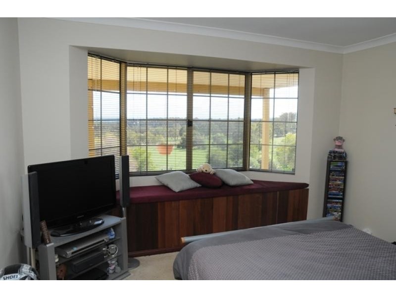 25 Evelyn Place, Bullsbrook WA 6084