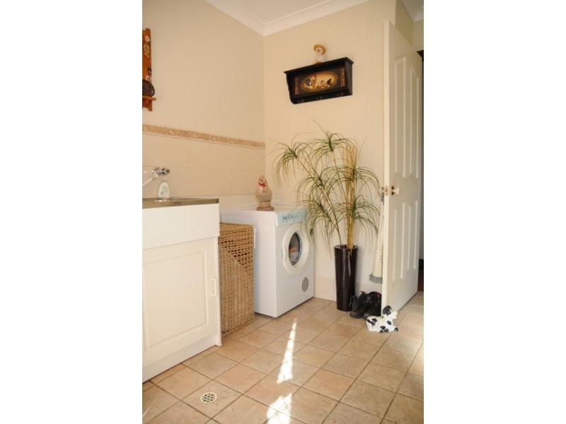 25 Evelyn Place, Bullsbrook WA 6084