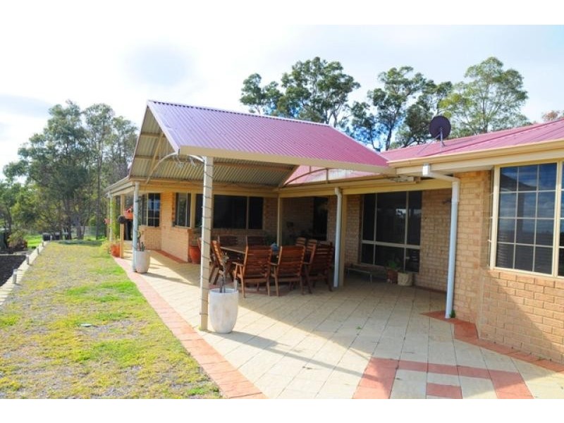 25 Evelyn Place, Bullsbrook WA 6084