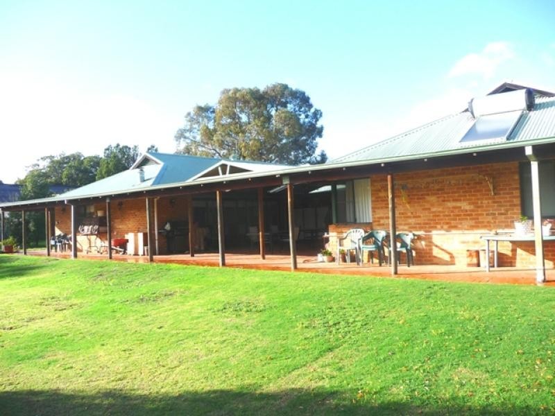 61 Nolan Ave, Upper Swan WA 6069