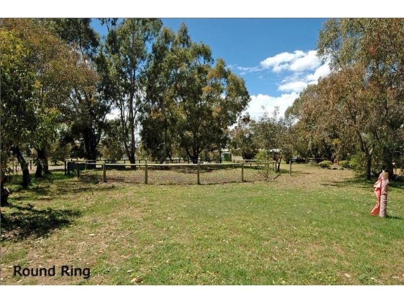 16 Peters road, Muchea WA 6501