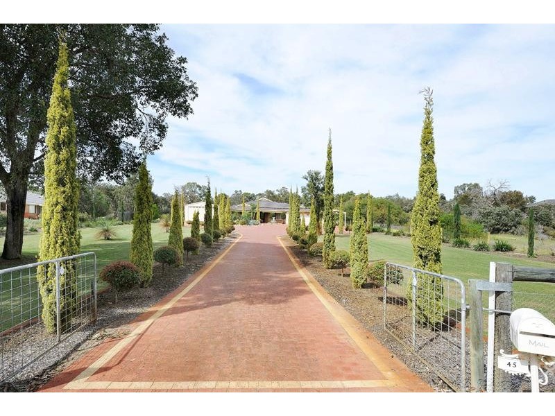 45 Bordeaux Lane, The Vines WA 6069